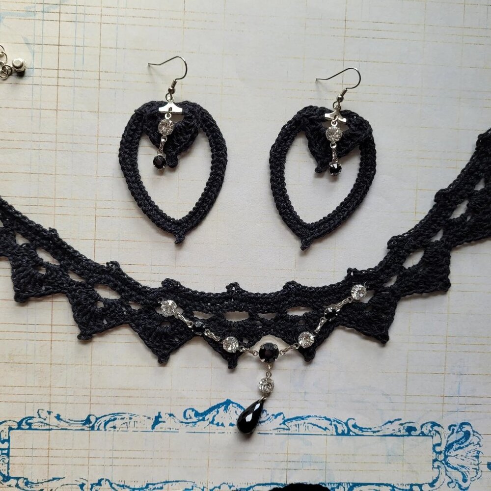 Repurposed Modern Jewelry on Hand Crafted Crochet Boho / Goth Choker Necklace wi